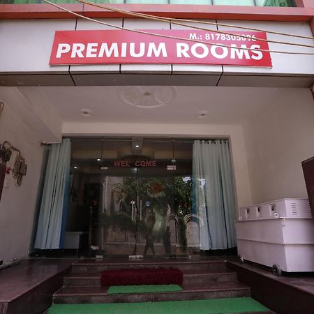Hotel Lecston @Yashobhoomi Dwarka Sector - 25 Metro Station Делхи Екстериор снимка